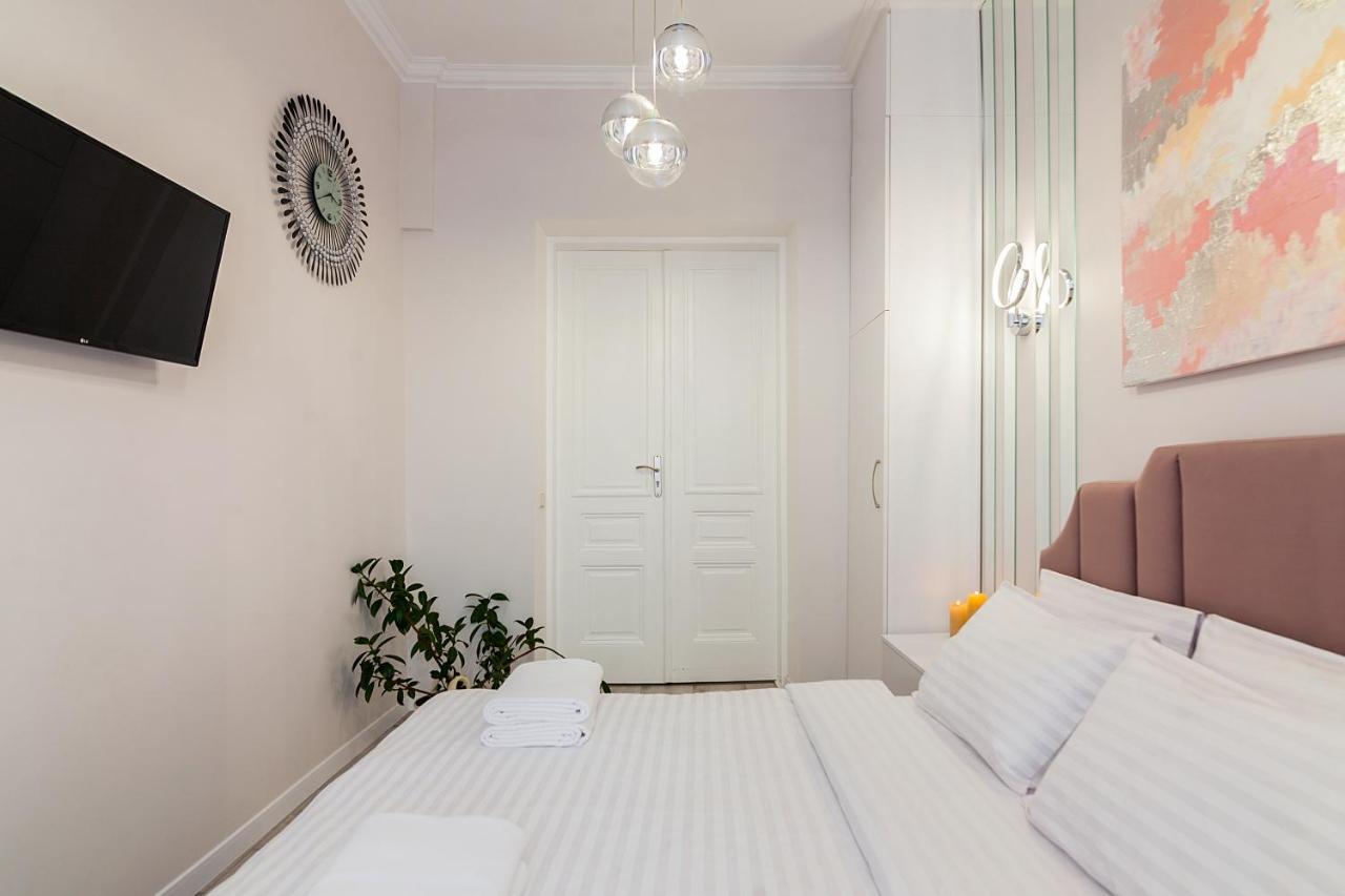Avangard Deluxe Art Apart Lviv Exterior foto