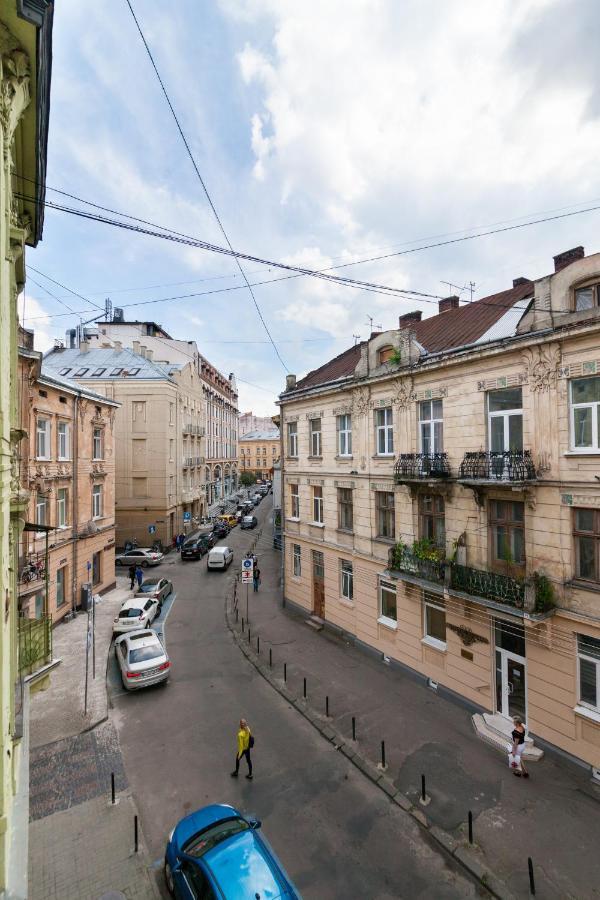 Avangard Deluxe Art Apart Lviv Exterior foto